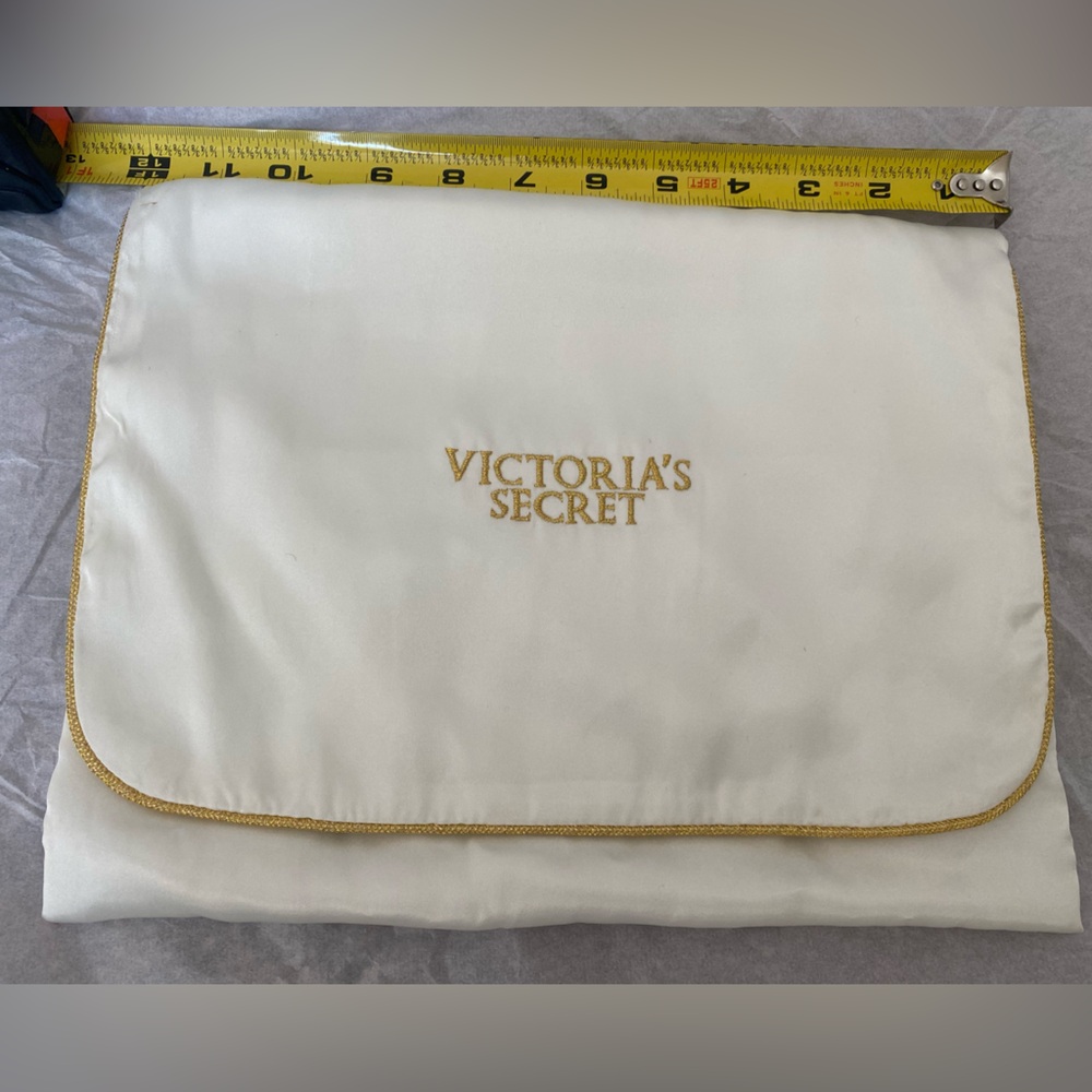 VICTORIAS SECRET VINTAGE 80’s LINGERIE SATIN BAG - NEW IN PACKAGE - Picture 13 of 15
